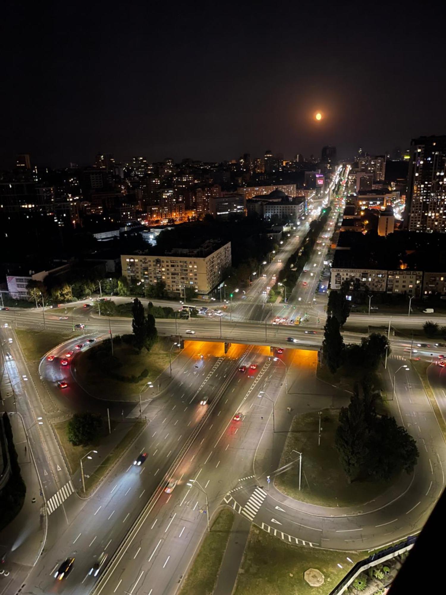 Manhattan City Apart View On The City- Parking Kiev Exteriör bild